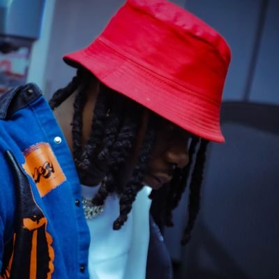 benbernardb's profile picture. I post for fun 😋🥂
u can follow me for instant follow back ..  😉