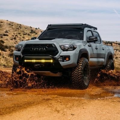 2017 Toyota tacoma sr lol