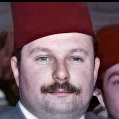 qdcDtCwLGsYoFMd's profile picture. انا هنا انا موجود