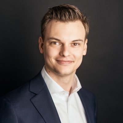 RDickheiwer's profile picture. 🗳️Campaign nerd (🇩🇰🇪🇺🇳🇱🇬🇧🇺🇸🇩🇪) | 🟣 Board Member Moderaterne KBH | 🧑🏼‍🎓MSc Int. Public Adm. & Politics | Views are my own