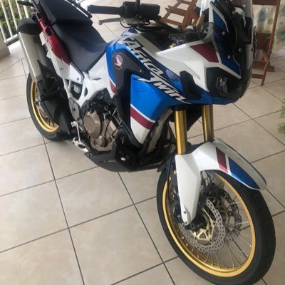 gwadaboy12's profile picture. 