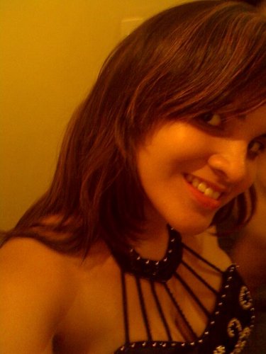 alineellennina's profile picture. AS COISAS SÃO MAIS BELAS QUANDO VISTAS DE CIMA.