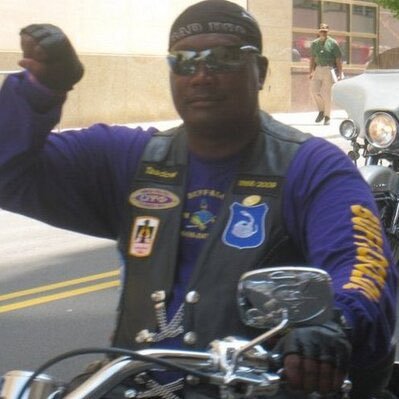 HBCU AAMU Omega Psi Phi, NE ‘92. Harley Rider! Hawg Dawg. Retired Army Officer. Dallas Cowboys Fan. AAU Basketball Coach. Son. Father. Husband. Child of God.