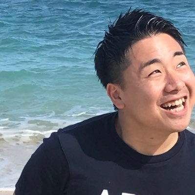 葛飾区生まれ→明治大学政経→オンリーストーリー 営業責任者→EXJOY代表取締役→琉球アスティーダ代表取締役→DMM 事業戦略室|「関わる人を笑顔にする」が使命|日本初のプロスポーツチーム上場企業の元代表取締役🏓【趣味】フットサル⚽️筋トレ🏋️ももクロ🍑日向坂46☀️アスティーダ🏓アントラーズ🦌大好きです!