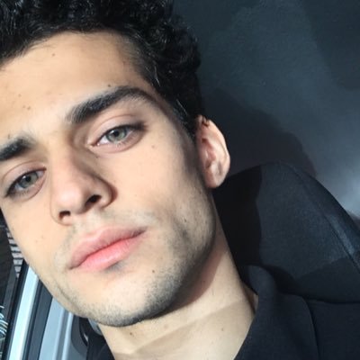 Fabrigiardinaa's profile picture. La verdad nos hará libres | ➡️