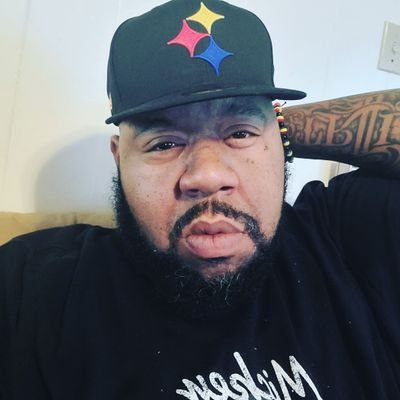 Fatboi_swag77's profile picture. 