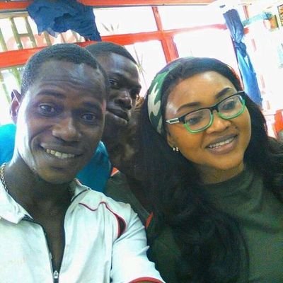 I'm a lyricist that spit venom, I will spice up your whole life with sweet rhymes if you let me😎😎
https://t.co/QMCMkbKkk6