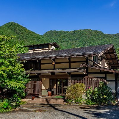 岐阜県高山市 福地温泉の山里にひっそりとたたずむ『奥飛騨の宿 故郷』の公式アカウントです。 宿のこと #奥飛騨五十鈴 ちゃんや観光情報などつぶやきます🧸♨️