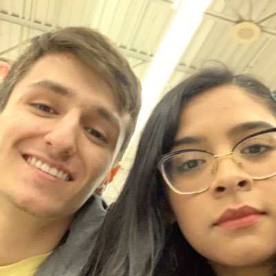 she/her -
dartmouth ‘23 -
betrothed to hubert -
in love with inez
