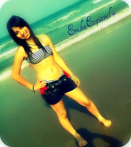 erikaesquivel3's profile picture. 