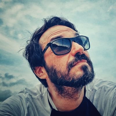 MarceloCortazio's profile picture. 🎬 If it can be written, or thought, it can be filmed 🎬 Screenwriter • Creative Director • Filmmaker • Partner 👉🏻 Carbon & @contenteideias 👊🏼🥃