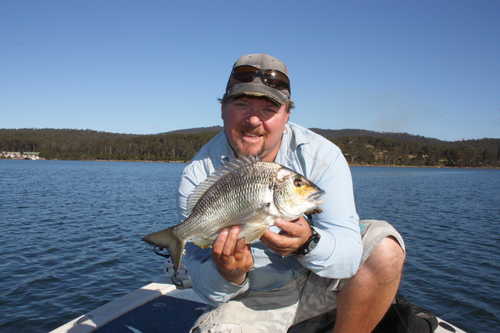 Stuart Hindson is my name and Im the owner/operator of Aussie Fish estuary Adventures Guided Fishing Charters. We operate from Batemans Bay to Mallacoota.