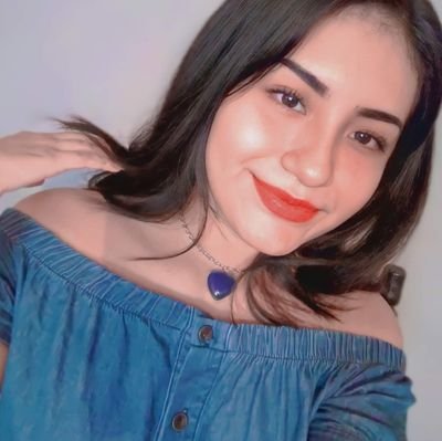 Me gusta estar sola y ser fiel a mi misma.