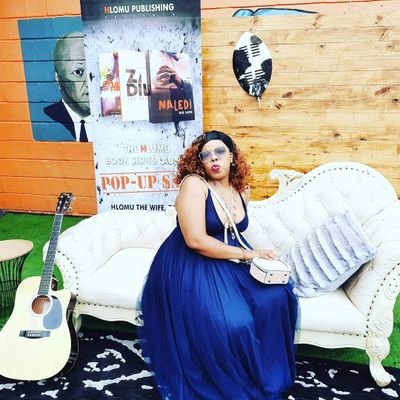 A GOD-loving💞, Purpose-driven, fun-loving💃🏾🎶🏝🍷🛫🎼😎 woman #Bibliophile📚 @BTC_BC18 #ILove💖 #MyHeavenlyDADDY 🙌🏾 #TeamJESUS💓 #PanAfrikanist✊🏿❣✊🏿🐊