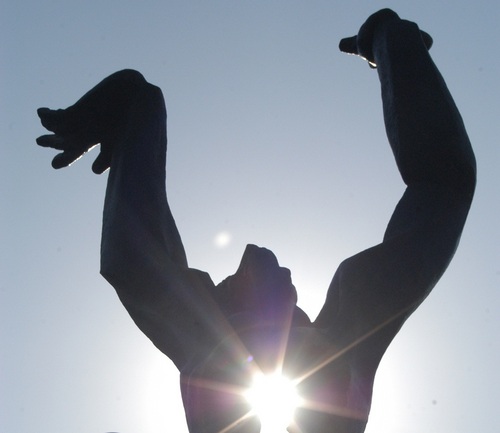 RdamHuisTeKoop's profile picture. http://t.co/Q6NyFAjGSc is DE website voor de particuliere koop en verkoop van de Rotterdamse huizenmarkt.
Zoek hier uw nieuwe woning in Rotterdam !