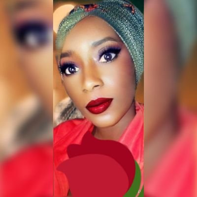 Yasmeen51040239's profile picture. ✍🏻 Proudly Mousleemah🥀
 Mummy's girl💖
🤱🏿Cal mie Auta 🤙🏾