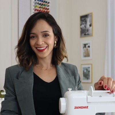 natalieperoli's profile picture. 