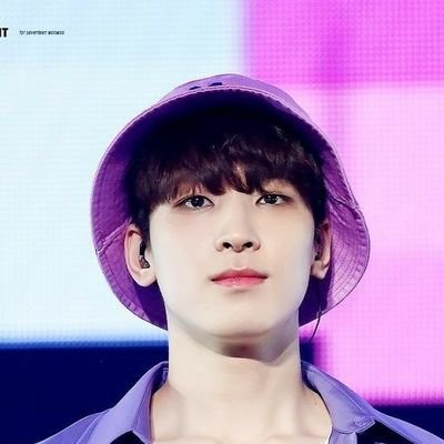 wonuloff's profile picture. ᥫ᭡. @pledis_17 enthusiast #세븐틴💎 #원우 #정한 ⋆˚✿˖° 𐙚 ₊ ⊹ ‧₊˚✩ ₊˚🎧⊹♡
── 🐈‍⬛😇ᡣ𐭩