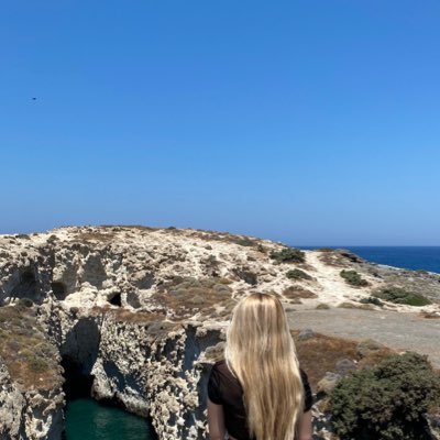 chicbeautydiari's profile picture. 