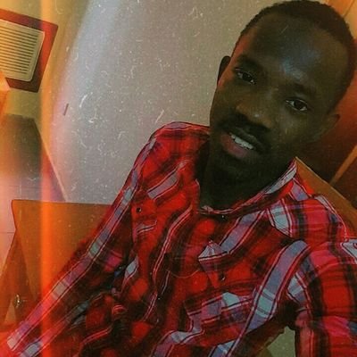 BORN A LEGEND💪💪 Live a prince👑🌟 Man with principle 🗣 Craft Engineer🛠✈🚁 Gentleman👮🔫 13/ October🎂🎂 Madrid⭐💯💯💯 Chess♔♕♖♗♘♙
