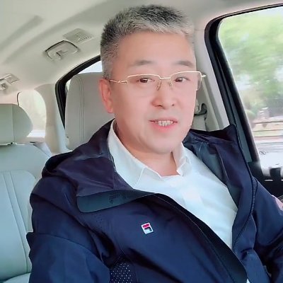 BaldwinKurt1's profile picture. エンジニア