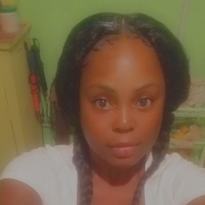 Always believe that something wonderful is about to happen.~Coco Chanel
#LeoQueen
#Abriel's mom
#loveme😙😙