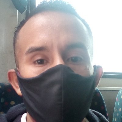 Estudiar, deportista, mente abierta siempre veré lo bueno y malo de las cosas. adicto al ajedrez. no tengo culpa de ser sangre revolucionaria