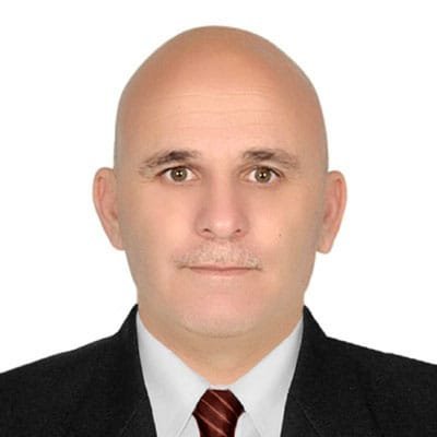 البساطة والقبول هي سر السعادة ، عش سعيد مع من تحب واحب الخير لكل الناس ولا تخسر عمرك وانت تبحث عنها فهي في داخلك،
الابتسامة صدقة فلا تحرم نفسك منها
🙂🙂🙂🙂