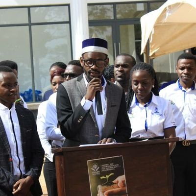 jamil_kisembo's profile picture. Lecturer @Officialmubs | MD Jami Detergent solutions | Former GRC (BBA)|Founder & Patron of Business Admin Students Association MUBS-@BasamMubs| @Arsenal❤️💯💪