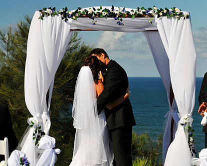 weddingplannrtx's profile picture. Offers Wedding Planning, Consultation and Services, Free Wedding Tips and Ideas For Brides and Grooms