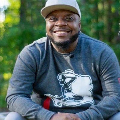 MeddzDemmz's profile picture. 