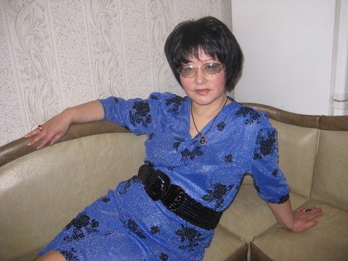 ValentinaLoshak's profile picture. Мне 59 лет. По-специальности медсестра,  медицинский статистик, работала в     в/ч делопроизводителем с,д,, работала посредником с китайскими бизнесменами.