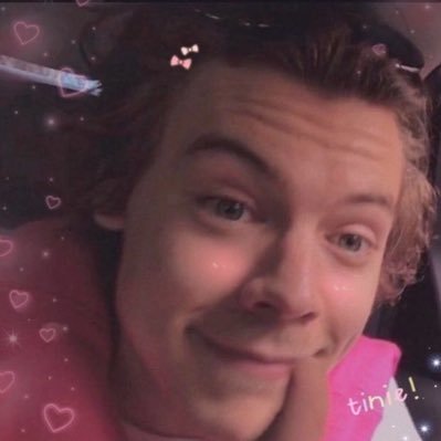 ill be tweeting daily to remind u that harry loves YOU