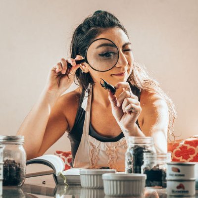 🌤️ rarely on Twitter, find me on IG 📸 @bugible | ✏️collector of #entomophagy stories | 📩 aly@bugible.com |