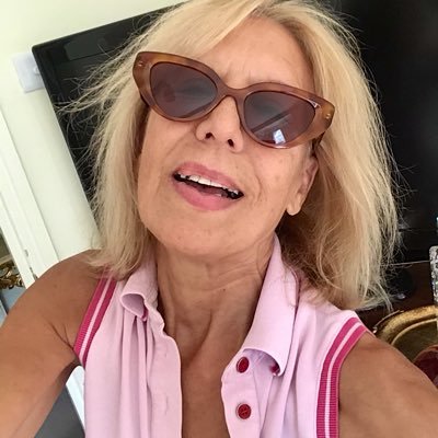 IsabelMoxon's profile picture. 