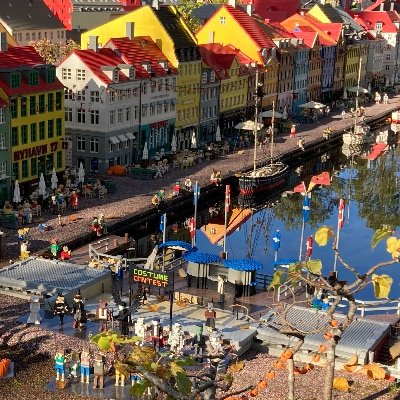 lifeindk's profile picture. Was My mini-blog about events in the DK. With the current state of Denmark, has become a source satire or the broader view.