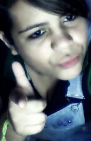 meninα que te encαntα
meninα que te fαscinα
meninα que te enlouquece ← *_
Pαpαi dσ céυ livrαi-me de tσdσ mαl .. αmém !
orkut?? Passo se mereceer (ýý