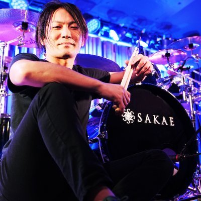 六合 @rikugo65 / BELLFAST @bellfastband / 🥁YouTube https://t.co/rHDfkcKfLA 🥁Instagram https://t.co/4d0CVFm5sW 🥁Limelightドラムスクール