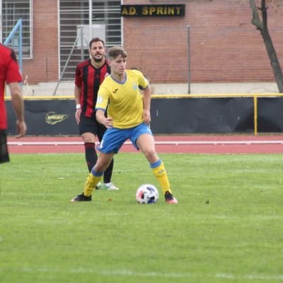 📍  Madrid
⚽  Santa Ana 3a división