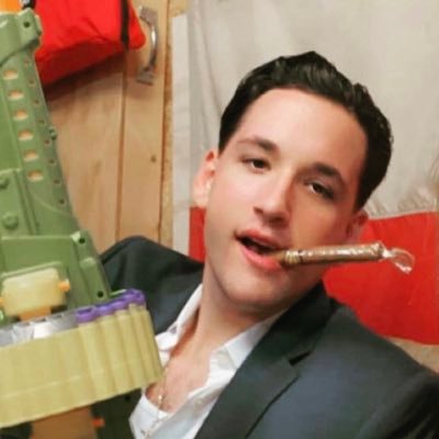 Biagi_23's profile picture. #FlyTheW