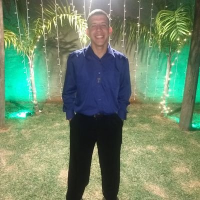 Sou um Homem trabalhador, Honesto, humilde ,carinhoso ,amoroso ,que sabe fazer qualquer pessoa dar risada
