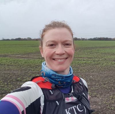 GB LD Age group triathlete. HTAFC fan & season ticket holder. Yorkshire Lass married to a Lancastrian! Cake & chocolate lover