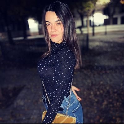 Y sin darnos cuenta, a la par que las cosas cambian, también nosotros cambiamos.