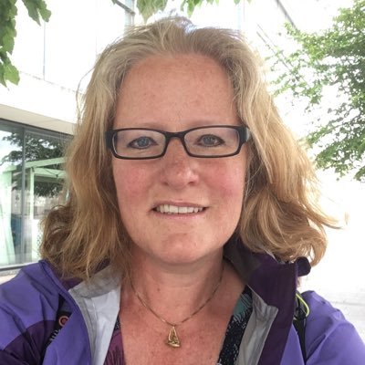 🇨🇭🇪🇺🇬🇧 multinational, transport planner, slow jogger 🏃♀️, leisurely cyclist 🚴♀️, trying to keep active, sporadic sailor ⛵️, wife, mother