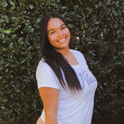 mostly women’s sports ⚡️/ @thementernship social media intern
