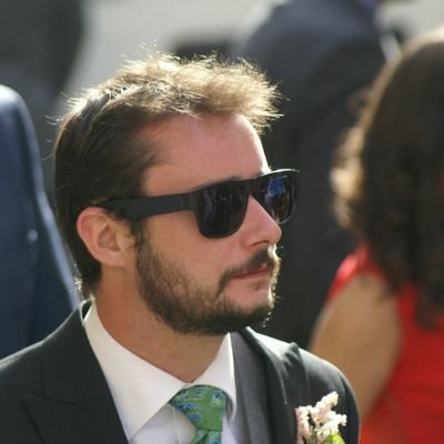 Abogado en libre ejercicio de la profesión.