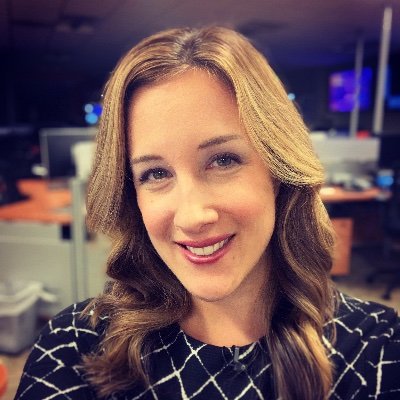 Anchor/Reporter for @WMAR2News, food/booze blogger for @tastebudswmar Tweets about news, food, wine and animals. Email: megan.knight@wmar.com