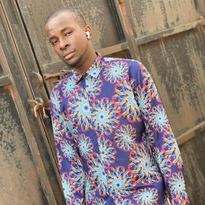 Unilorin Alumni/ LASU Alumni/ HRM enthusiast/ Graphics Designer/Digital Marketer/in love with Microsoft Excel/Samsung Addict/Crazy toysš