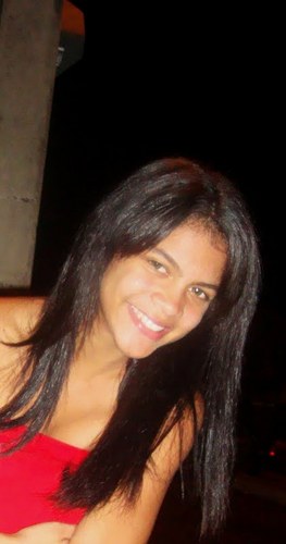Para algumas pessoas eu não mostro nem metade do que realmente sou. Não por medo, mas por não valer a pena mesmo .
