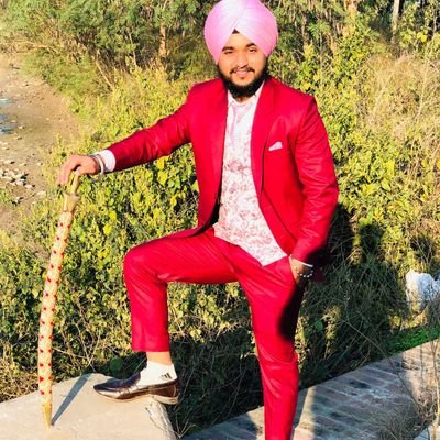 Ravinde17017421's profile picture. 